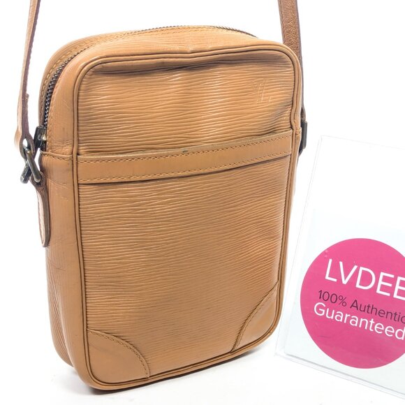 LOUIS VUITTON Danube Epi Leather Crossbody - Vintage - RARE - Picture 13 of 15
